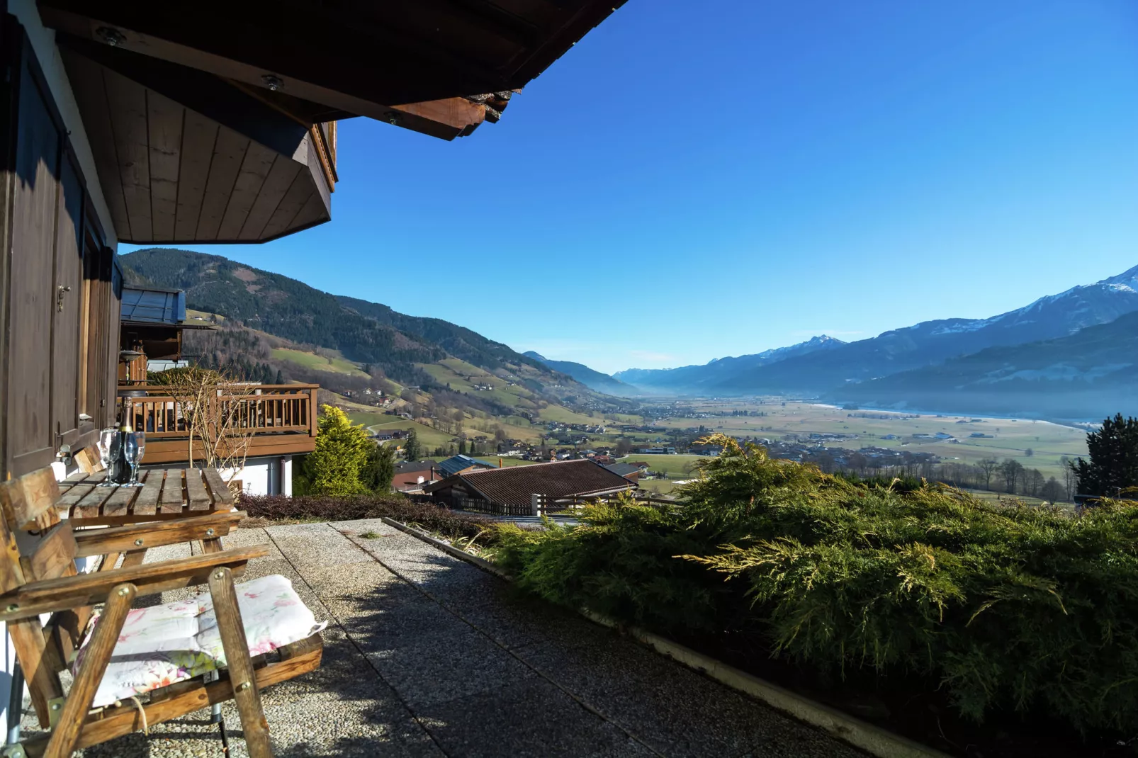 Chalet an der Piste-Balcon-terrasse