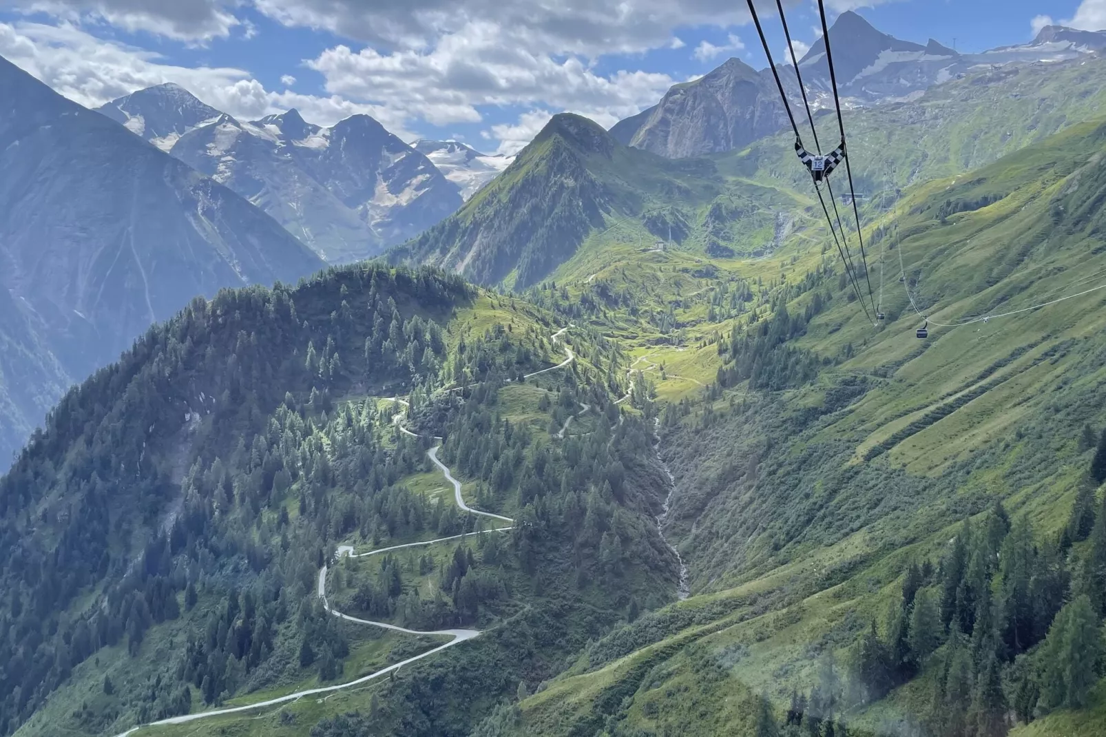 Chalet an der Piste-Zones d'été à 20 km