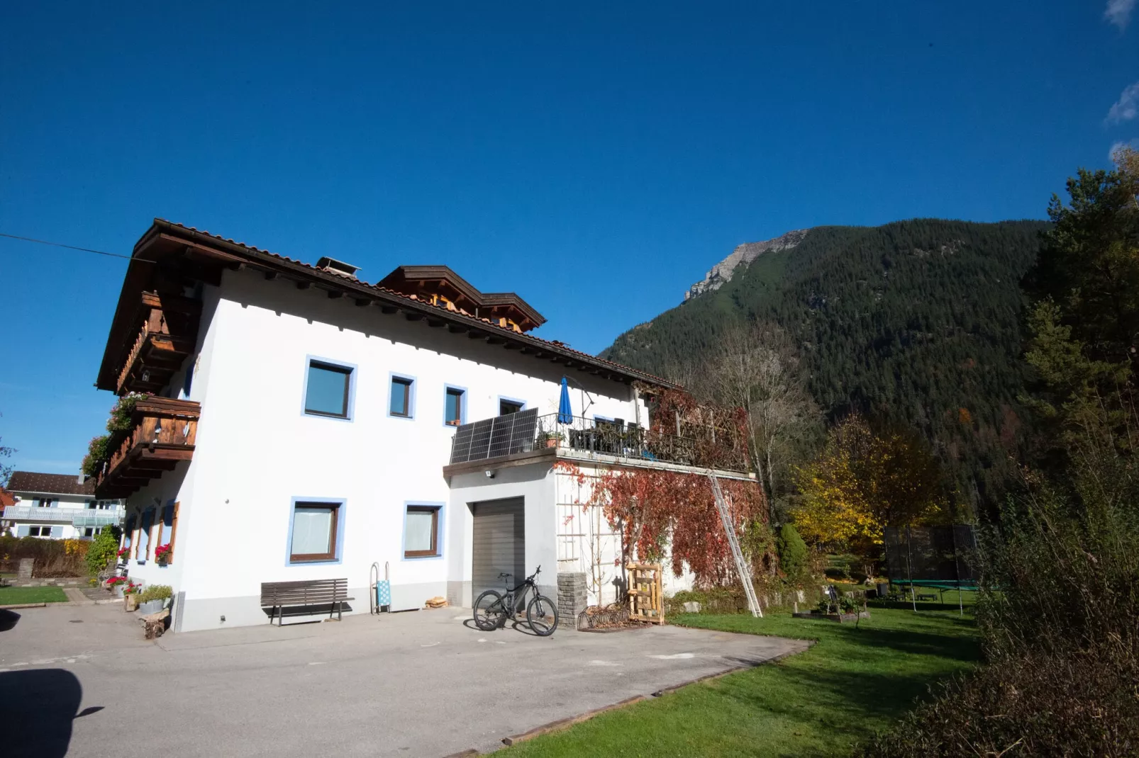 Haus Bergwald TOP 5-Exterior summer