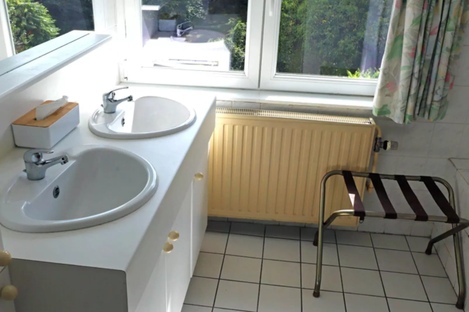 Domaine Le Ry d'Ave-Bathroom