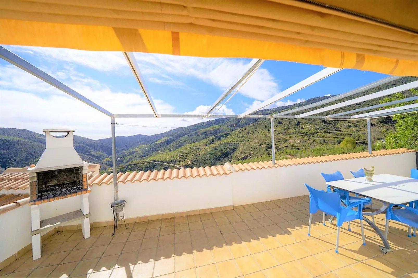 San Marcos-Terrace balcony