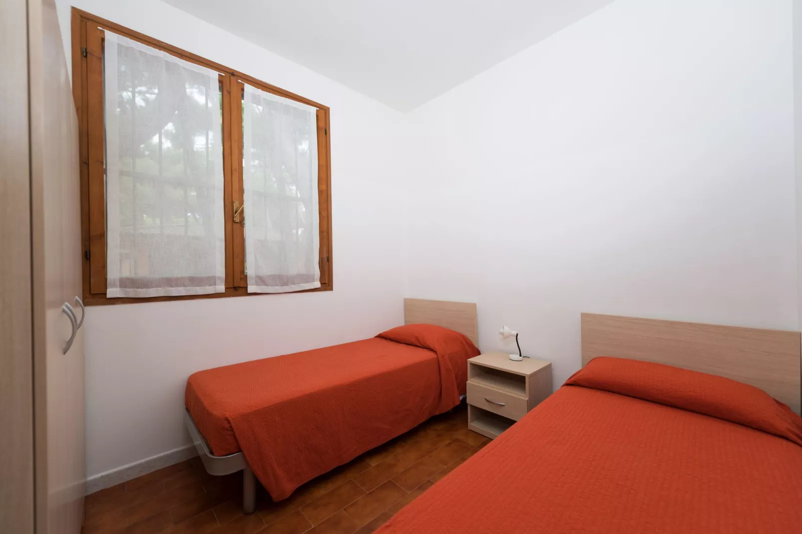 Marina Villetta Due-Bedroom