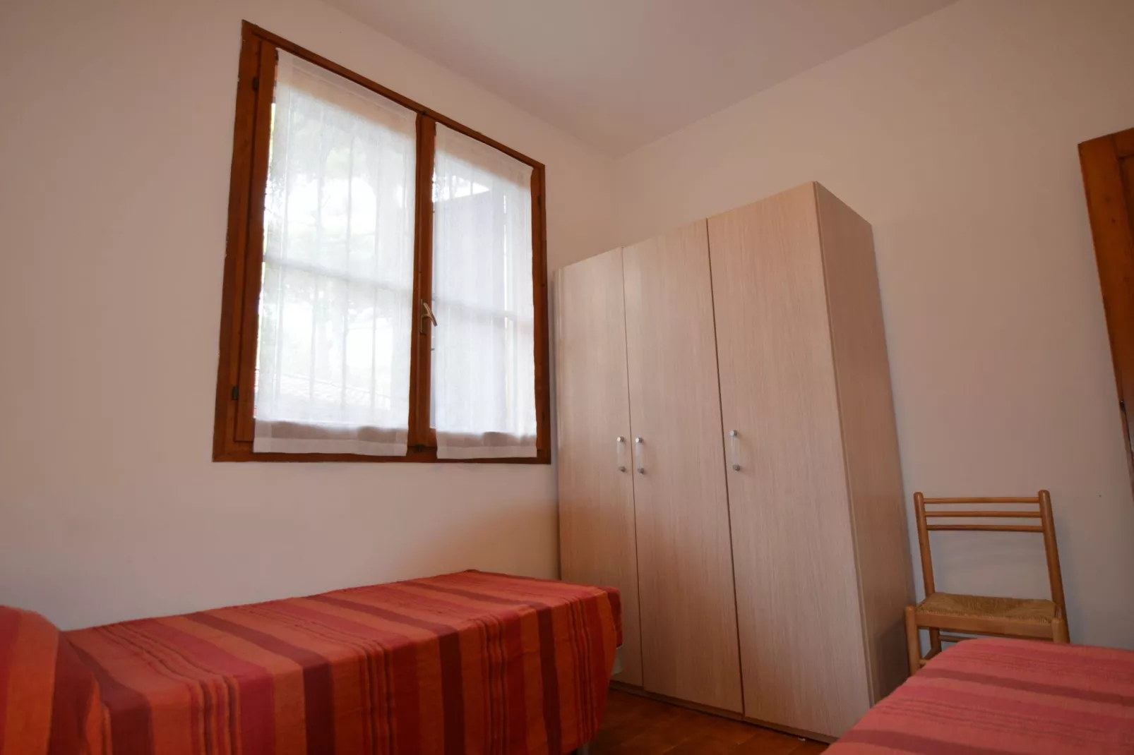 Marina Villetta Due-Bedroom