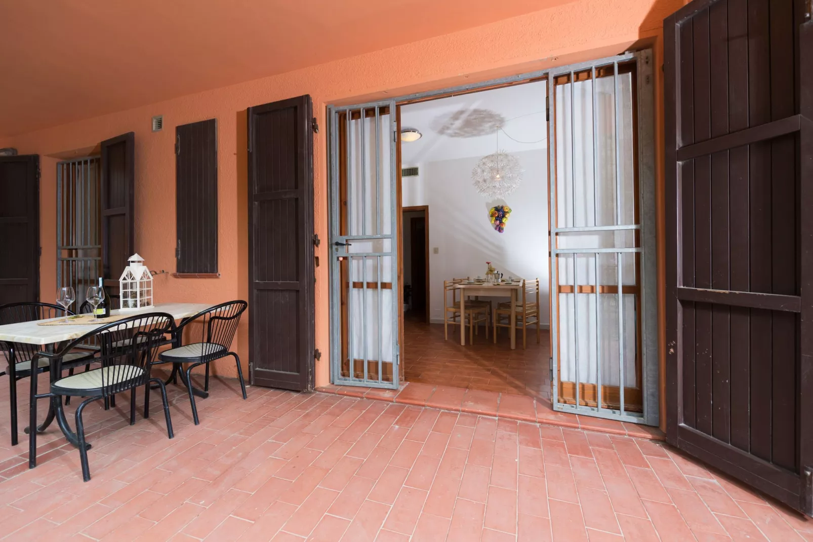 Marina Villetta Due-Terrace balcony
