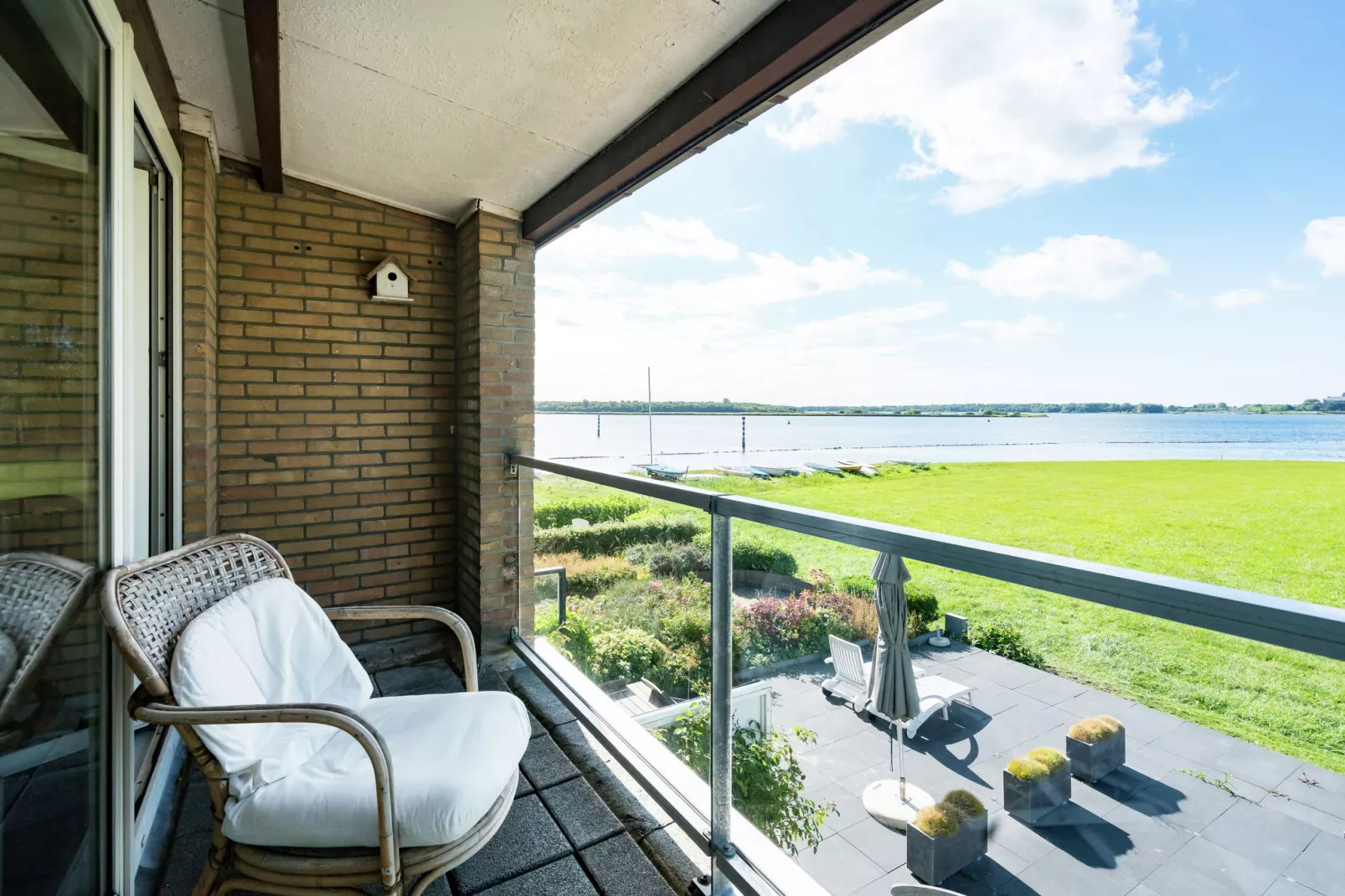 Lake house-Terrassenbalkon