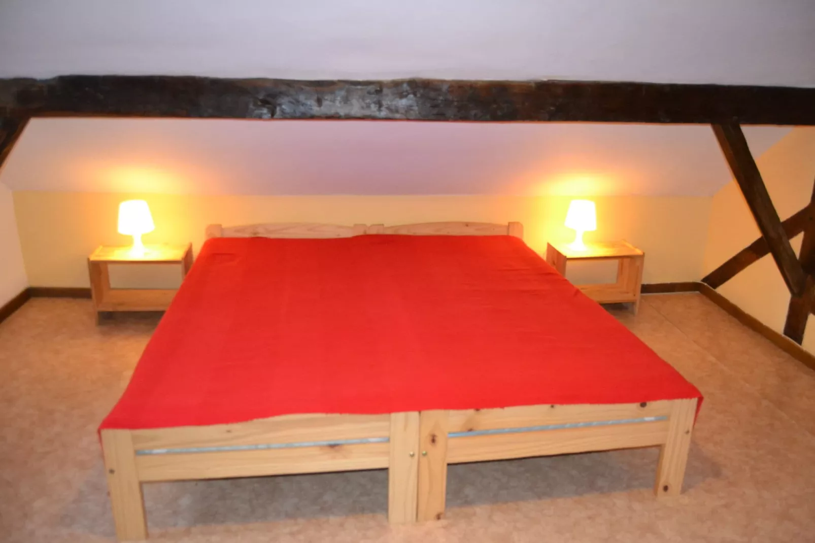 Au Pré Fleuri-Bedroom