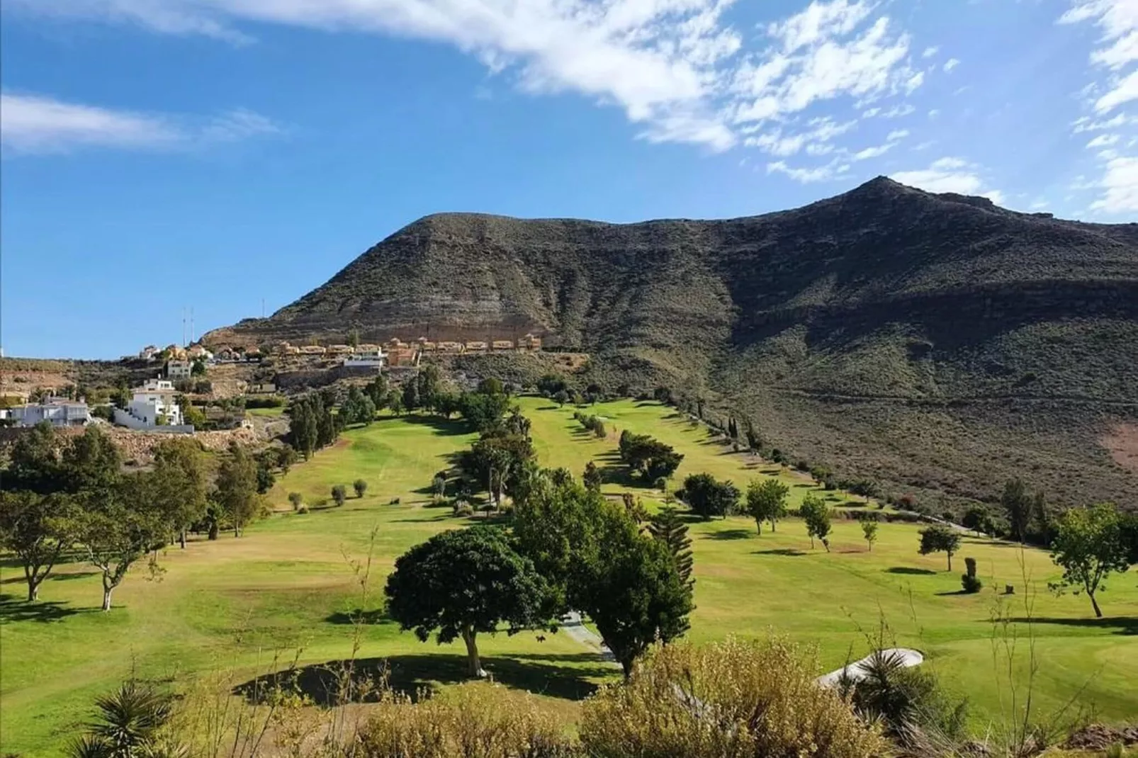 Apartamento Bajo Envía Golf-Areas summer 5km