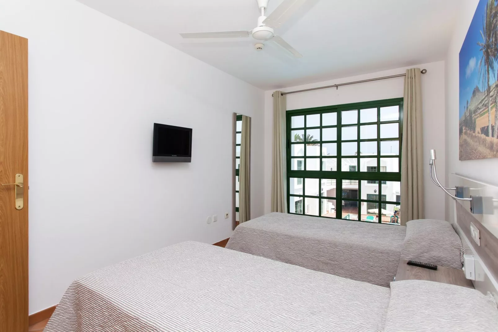 TAO Caleta Playa - 1-Bedroom Appartment Pool View-Chambre