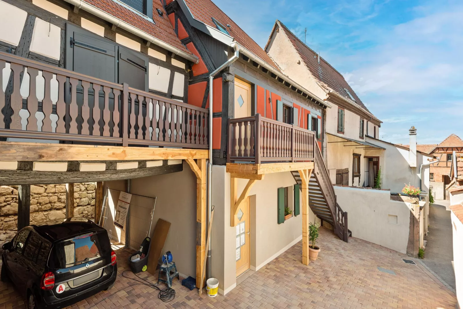 Grand Gite North-Exterior summer