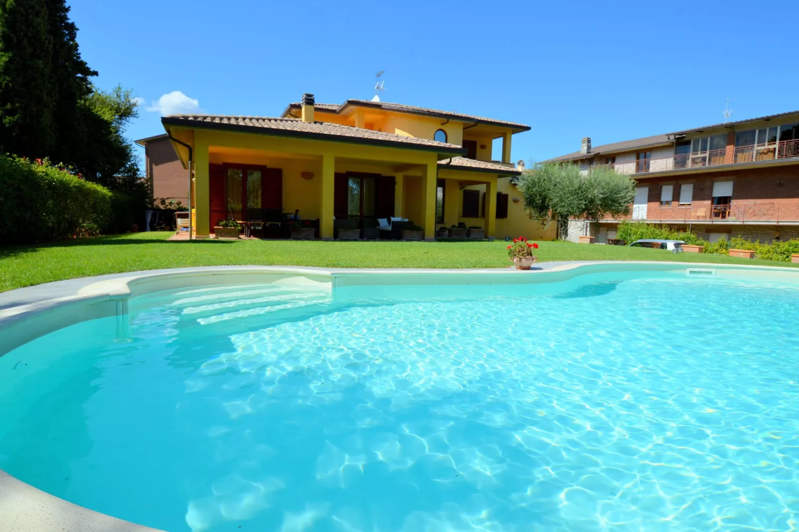 Villa Pali-Exterior summer