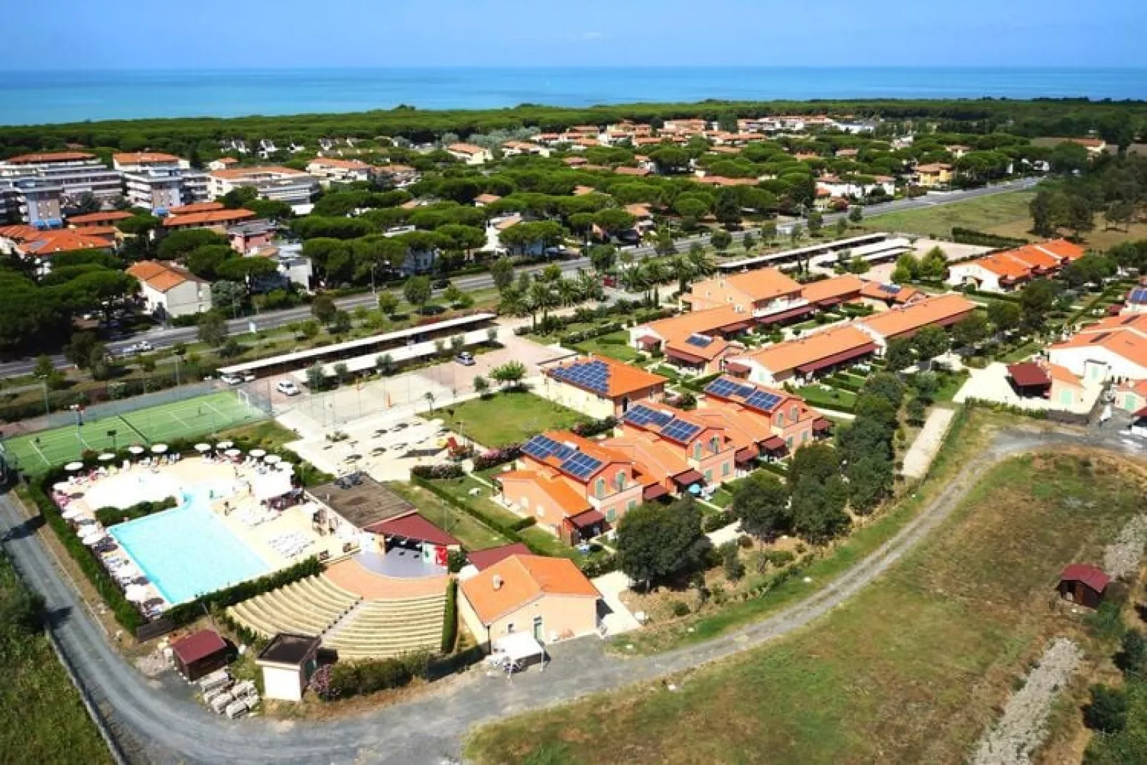 Holiday residence Rosa dei Venti, Vada-Trilo 6-piano terra e 1 piano tramontana (+extras)-Extérieur été