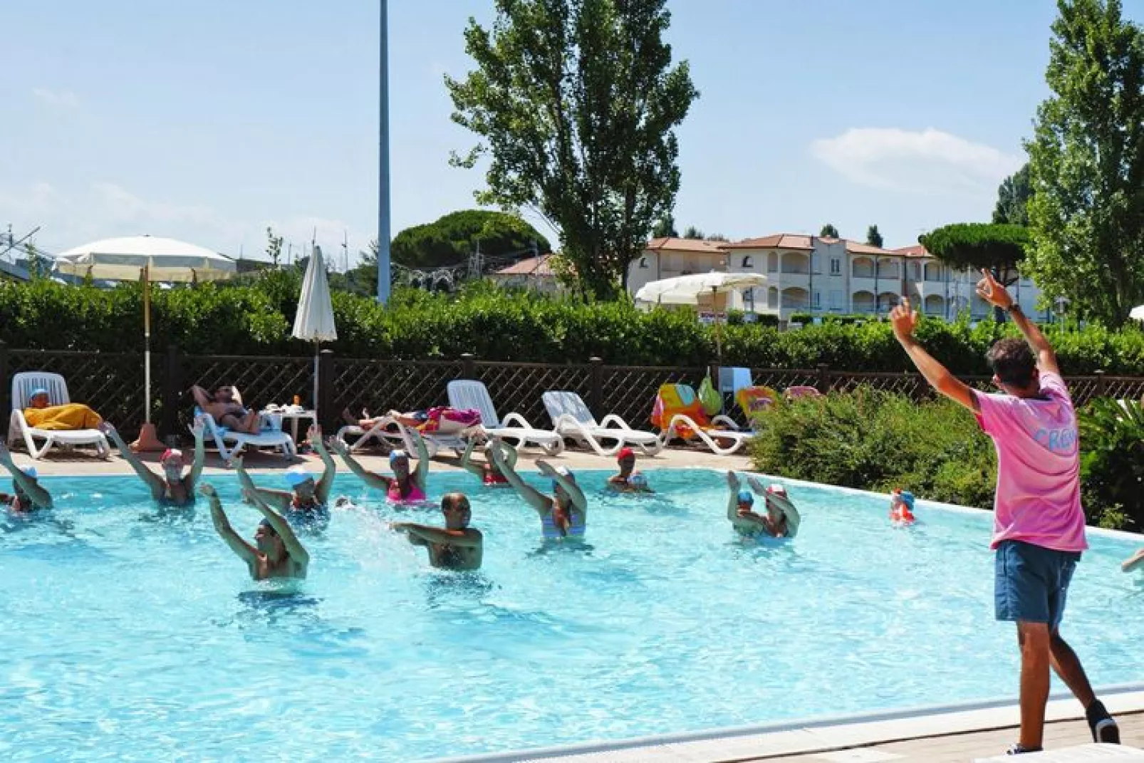 Holiday residence Rosa dei Venti, Vada-Trilo 6-piano terra e 1 piano tramontana (+extras)-Piscine