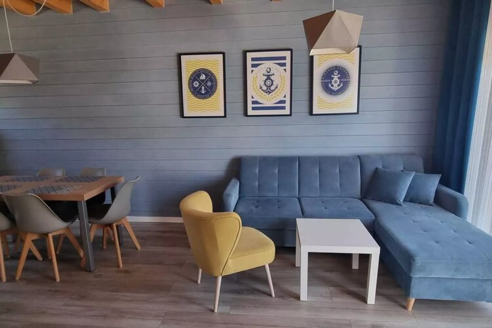 Domki wakacyjne piętrowe Sarbinowo-Wohnzimmer