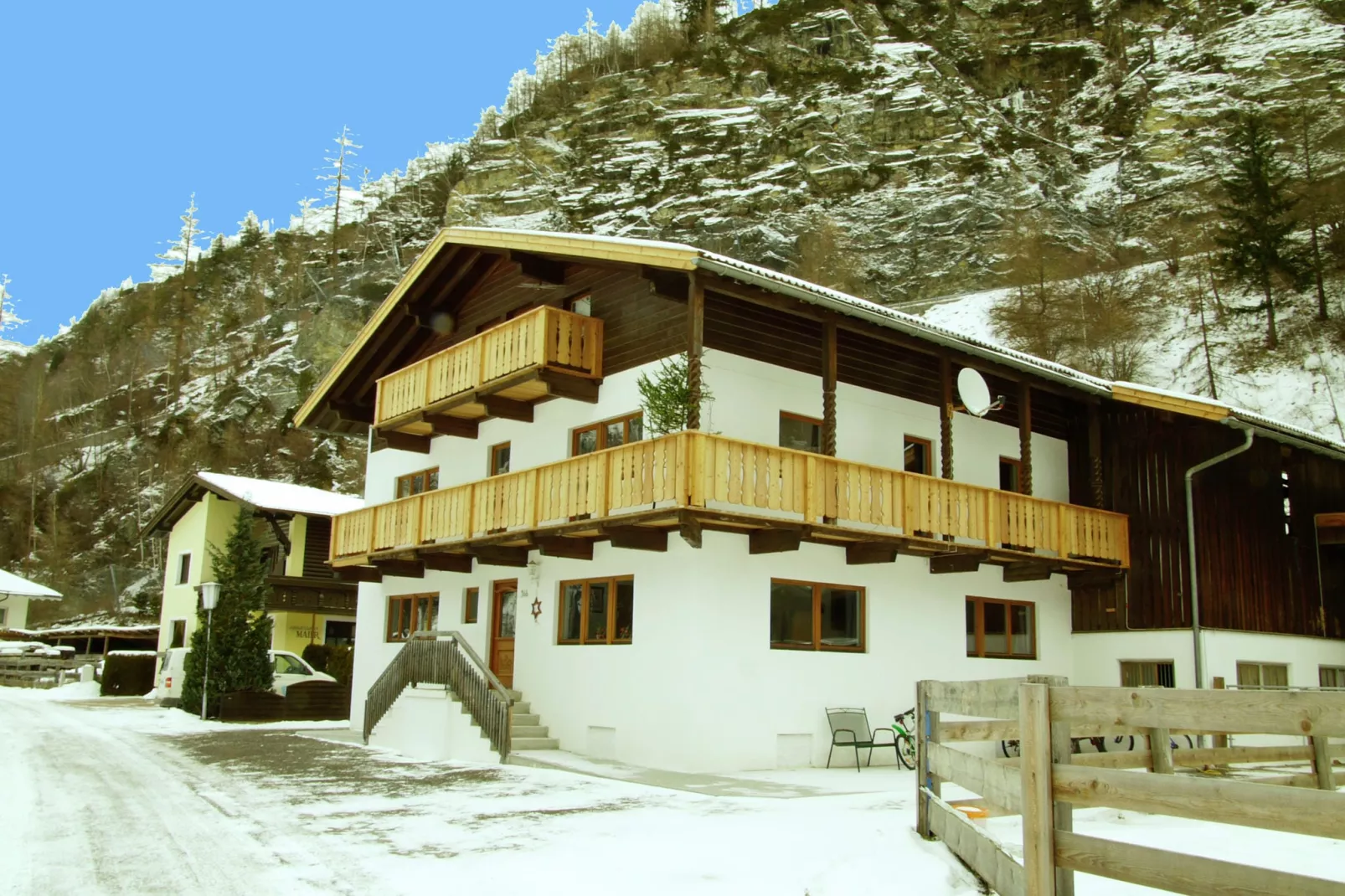 Chalet Friedl-Exterior winter