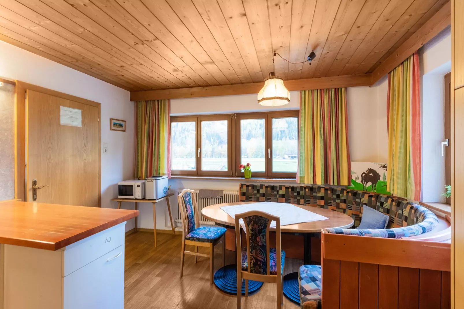 Chalet Friedl-Dining room