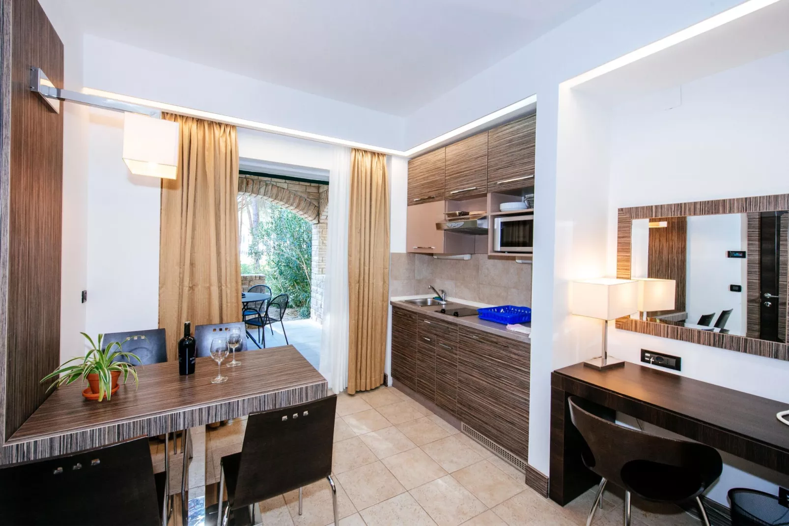 Zaton Holiday Resort - AP/4 Comfort 4 Stars - 36 qm 4 Pers-Kitchen