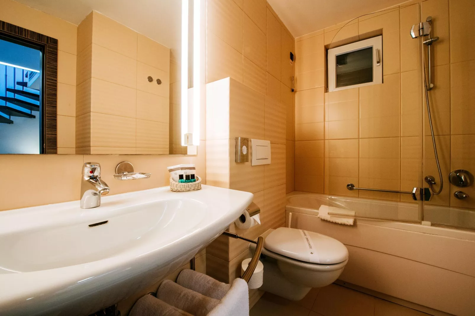 Zaton Holiday Resort - AP/5-6 Comfort 4 Stars 58 qm 6 Pers-Bathroom