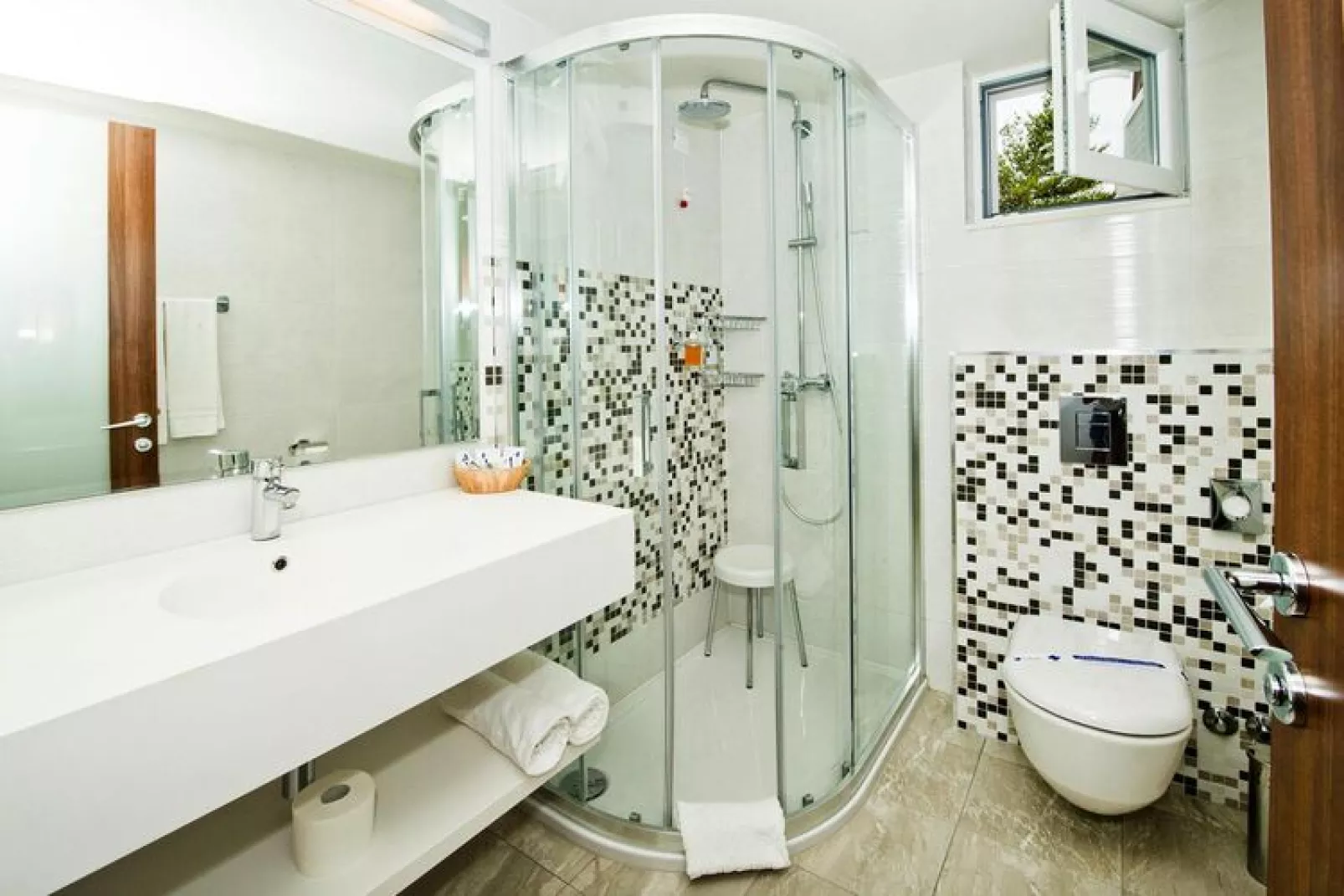 Zaton Holiday Resort - AP/2 Studio Superior 4 Stars 29qm 2-3 Pers-Bathroom
