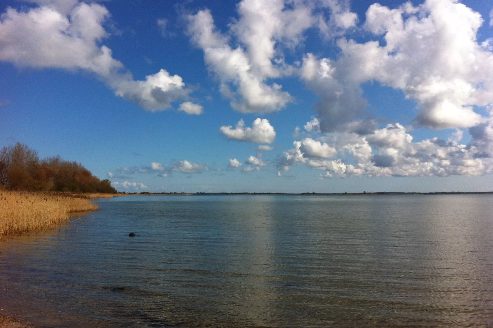 An der Wismarbucht mit Kamin-Areas summer 1km