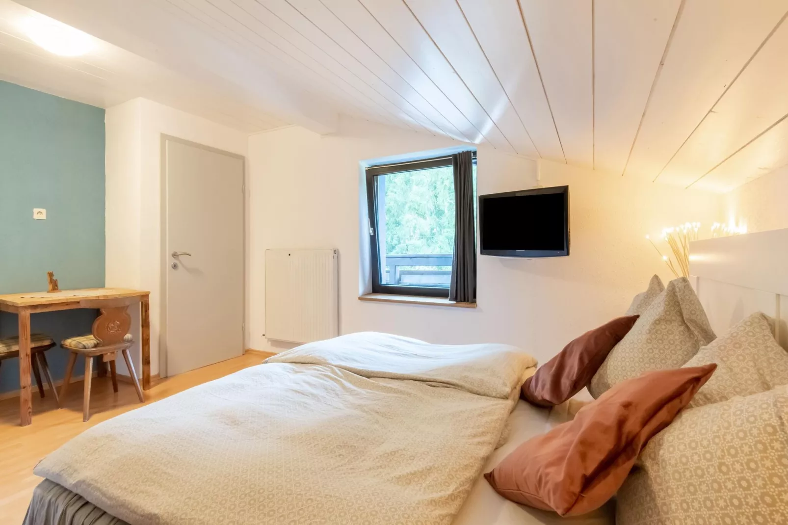 Haus Bergwald TOP 6-Schlafzimmer