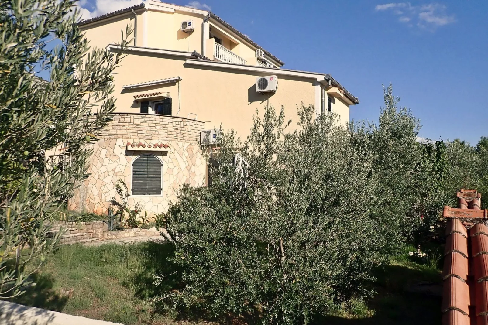 Apartments Grande Vista Starigrad PaklenicaSD62 A-02 - 7 Pers-Exterior summer