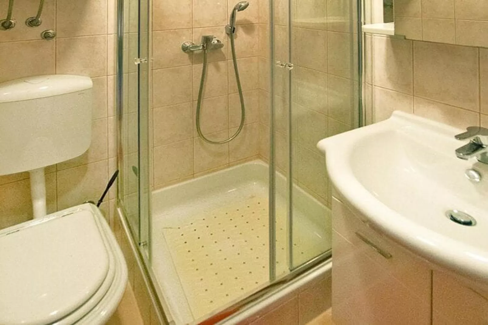 Apartments Grande Vista Starigrad PaklenicaSD62 A-03 8 Pers-Bathroom