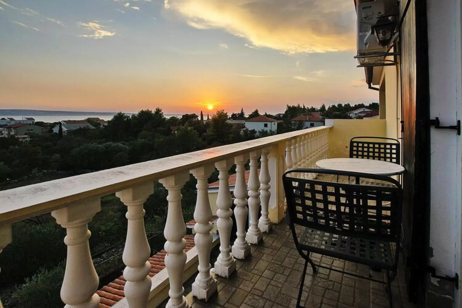 Apartments Grande Vista Starigrad PaklenicaSD62 A-03 8 Pers-Terrace