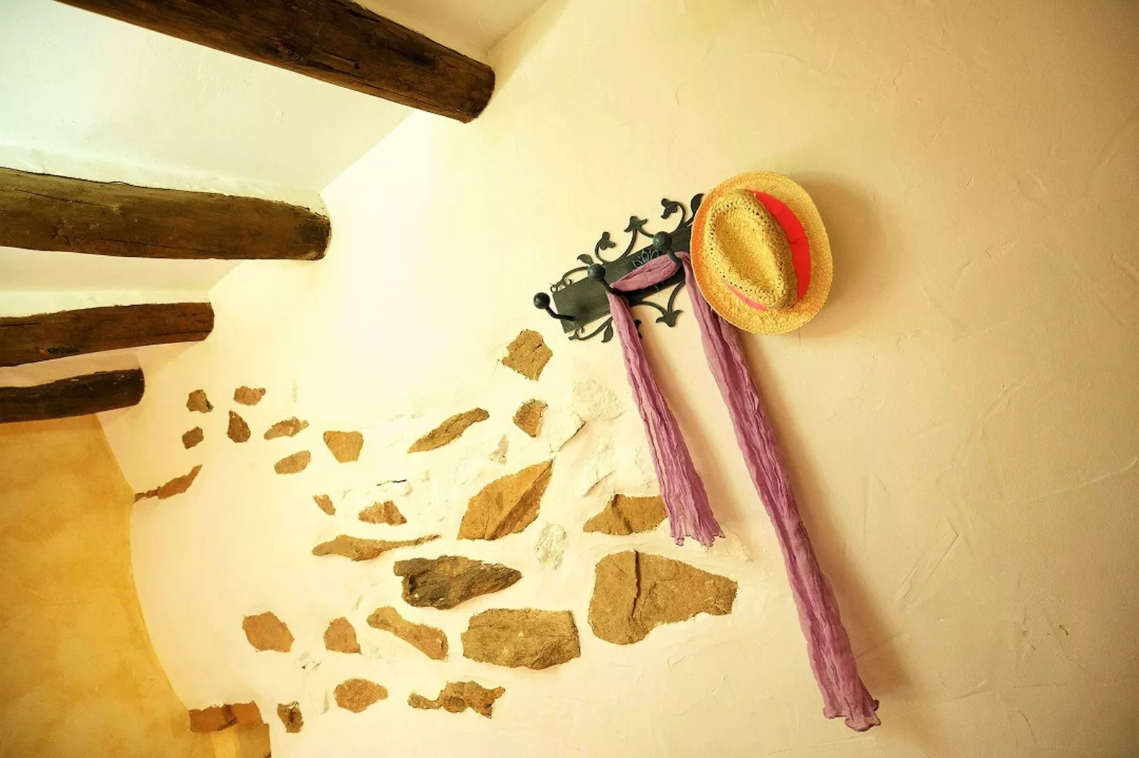 La Curiosa-Bedroom
