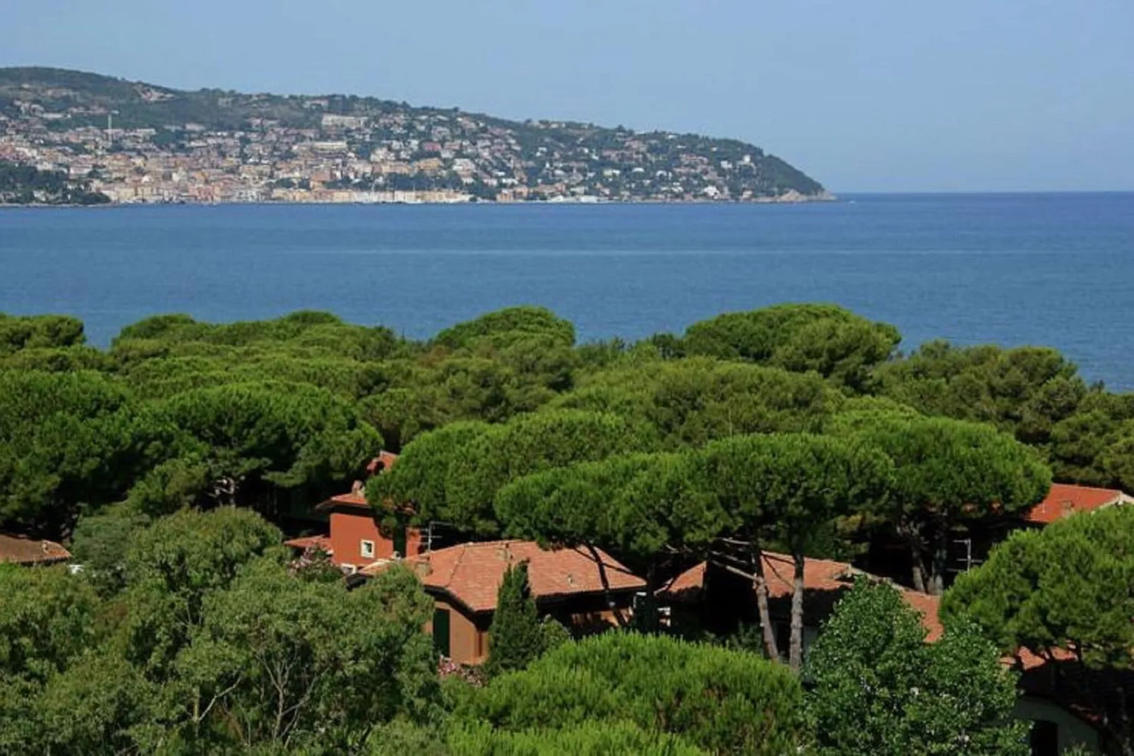Nella-Exterior summer