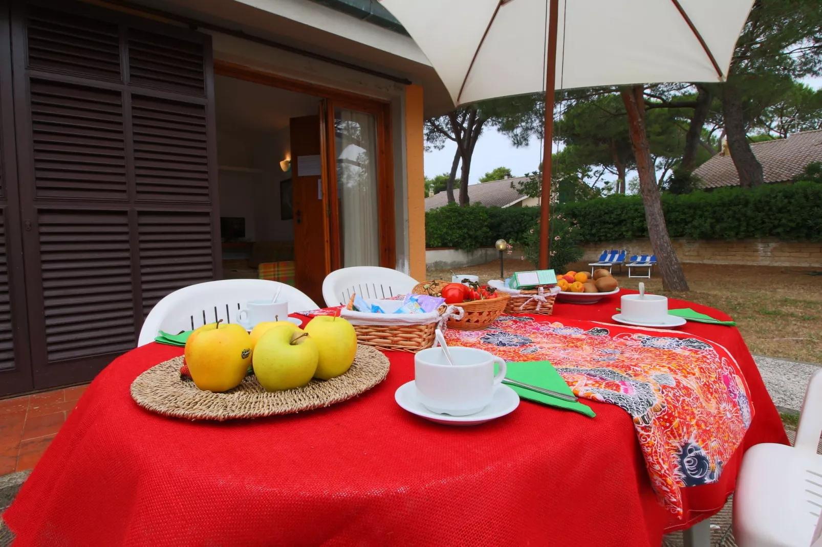 Iana-Terrace balcony