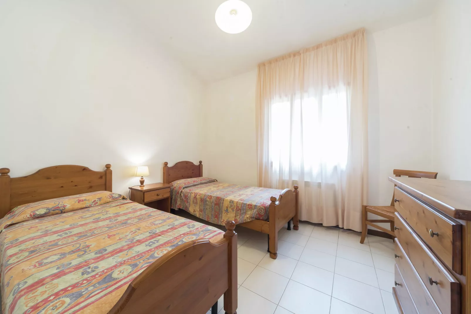 Iana-Bedroom