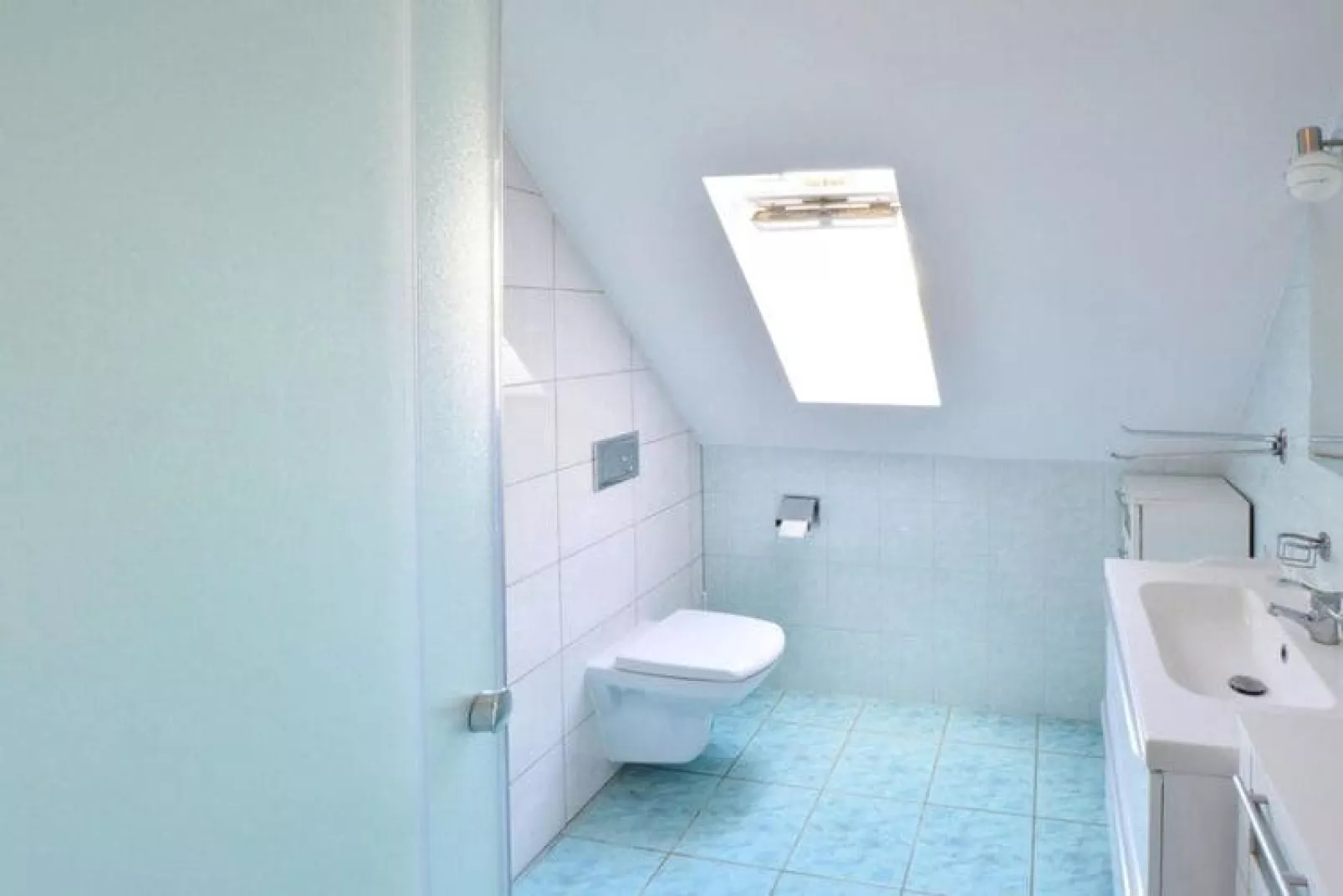 Pietrowy dom wakacyjny dla 8 osób 100 m2 Wicie-Bathroom