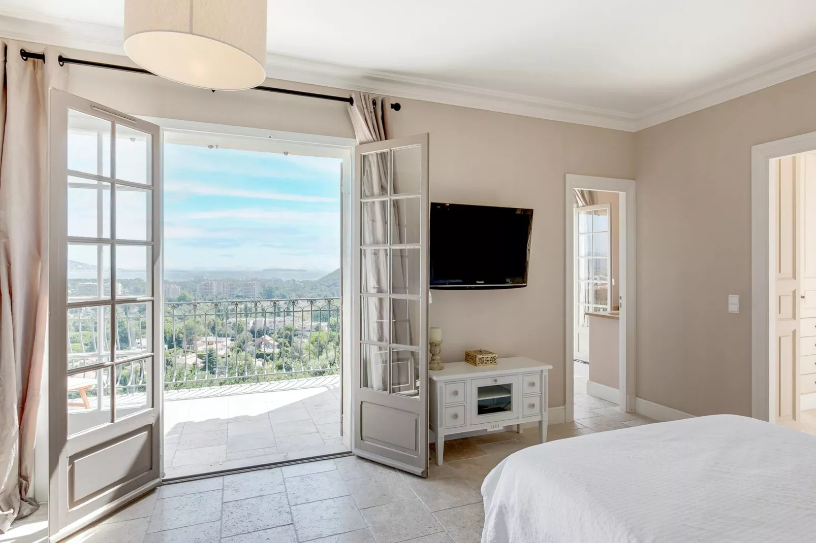 Villa Marguerite Sea View-Chambre