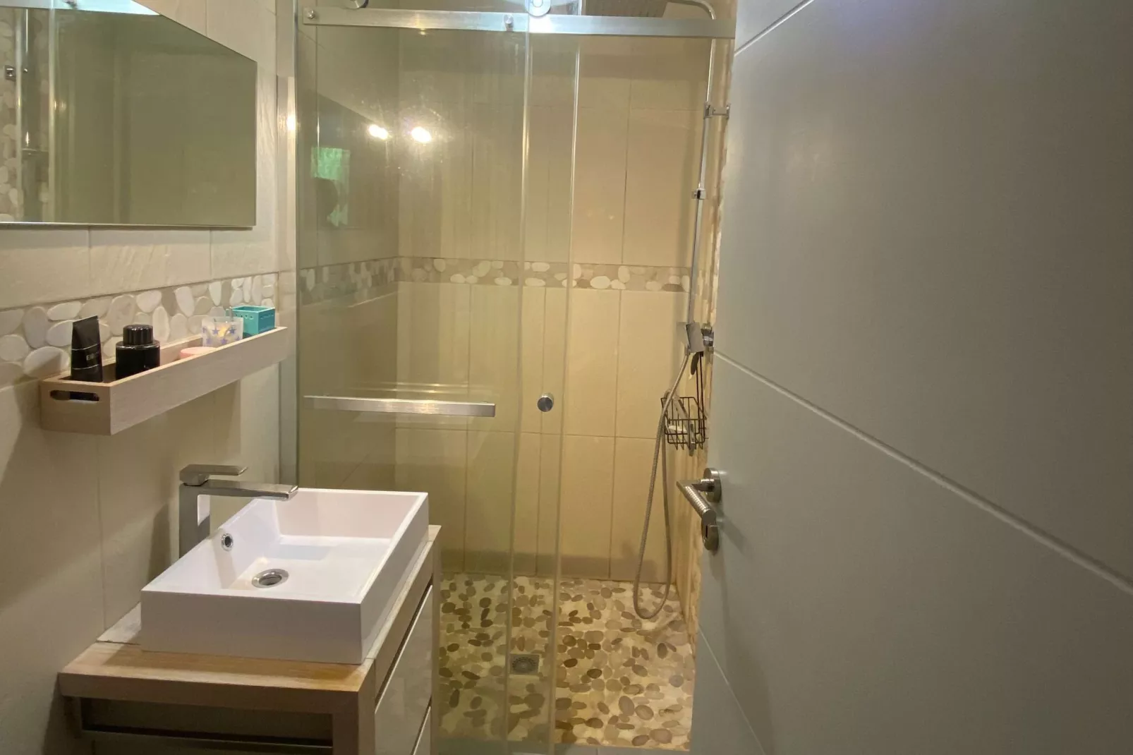 Petit Maure-Bathroom