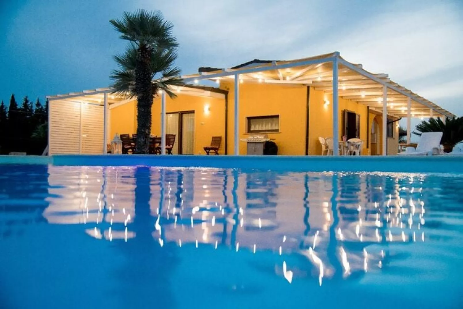 Villa Nereide-Exterior summer