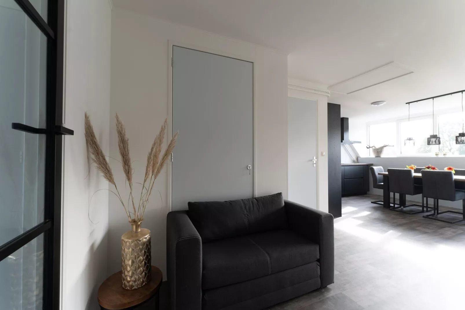Genieten in Silvolde II-Wohnzimmer