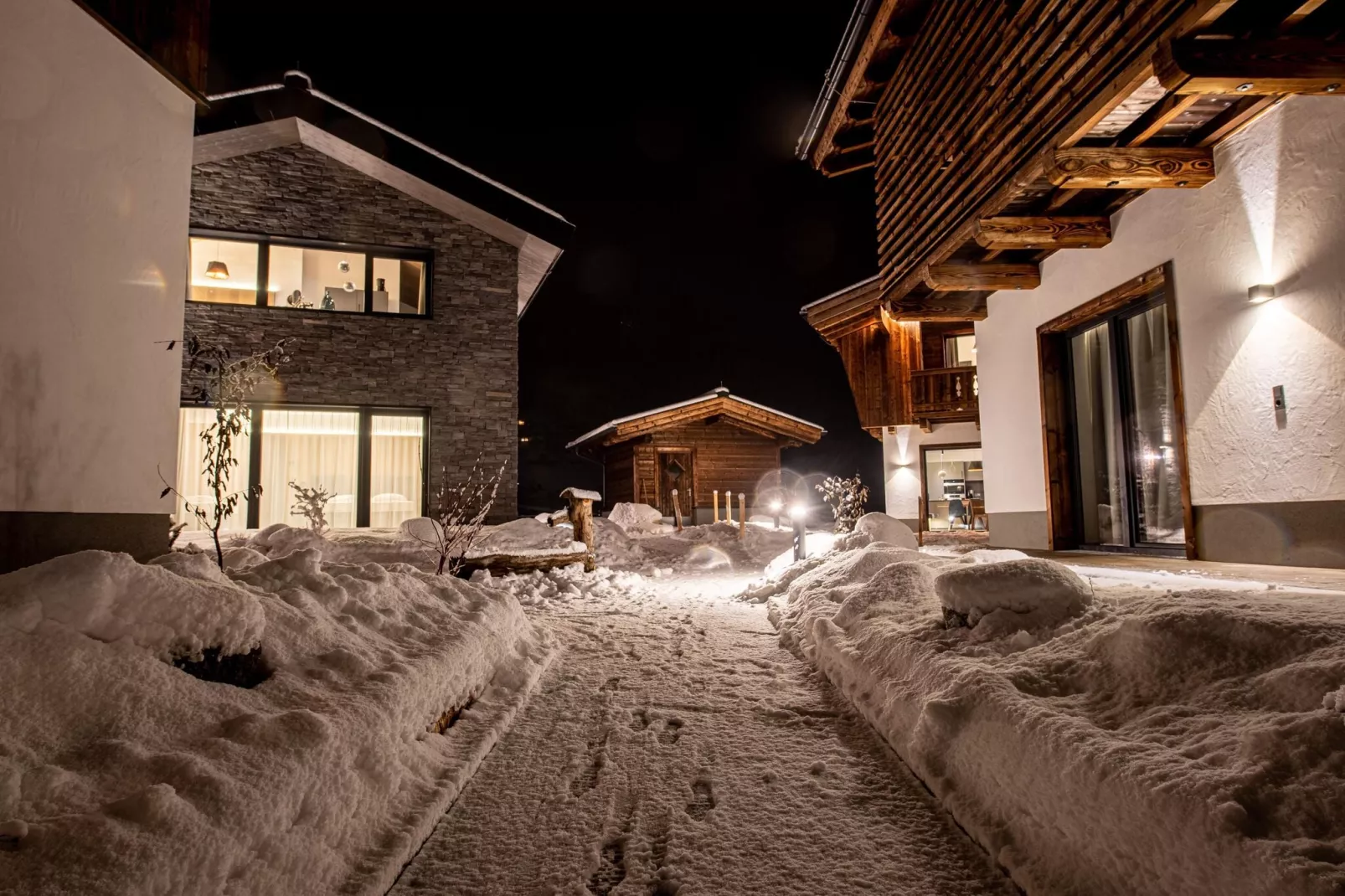 Feriendorf Das Dorf - Steinhaus-Exterior winter