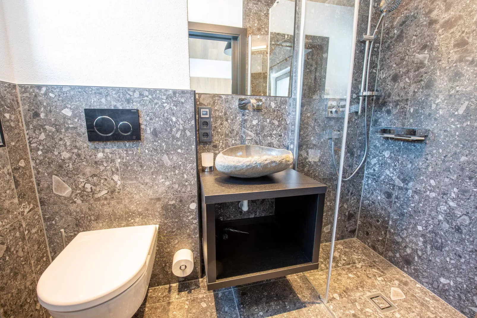 Feriendorf Das Dorf - Steinhaus-Bathroom