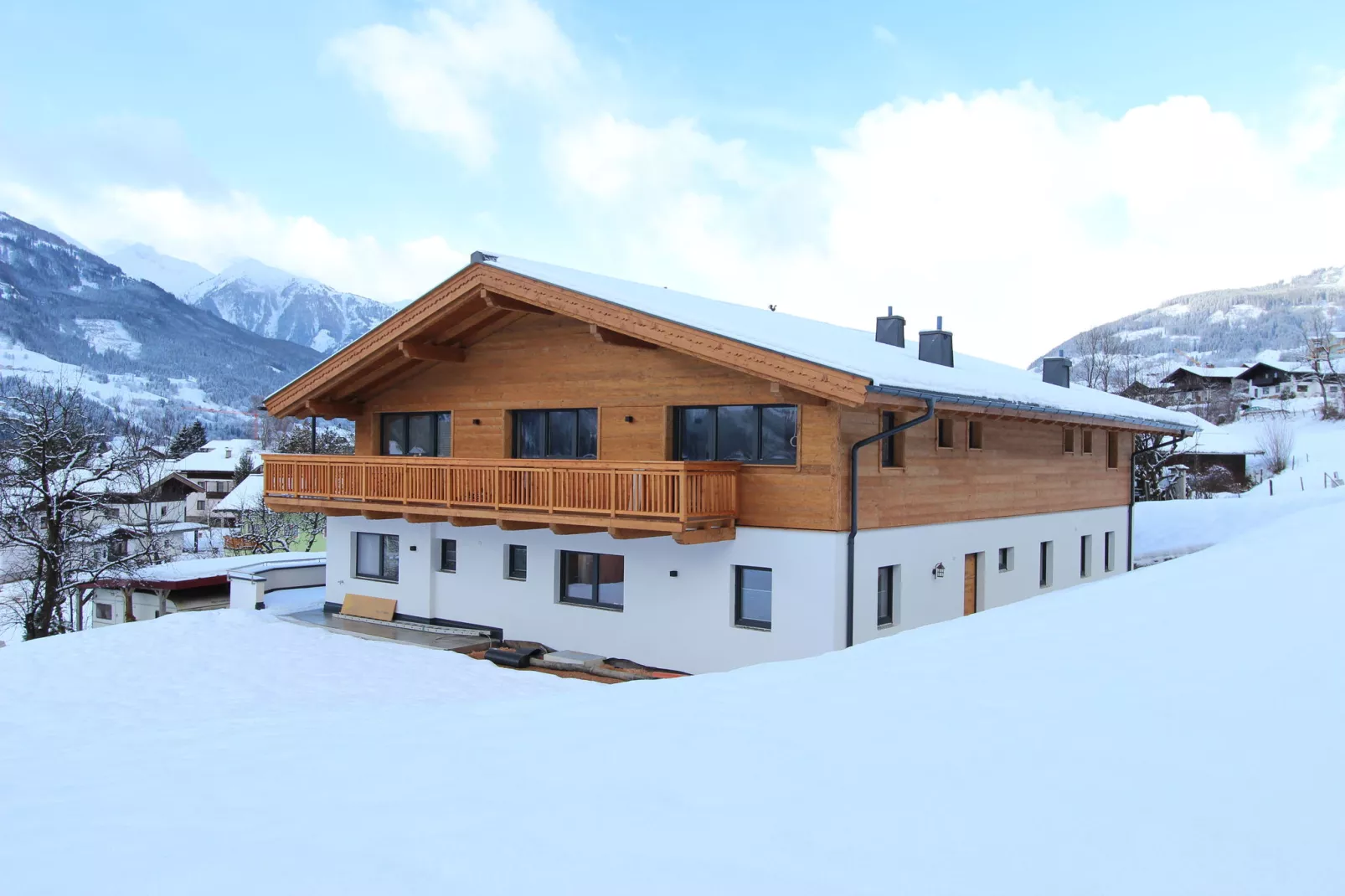 Edith-Exterior winter