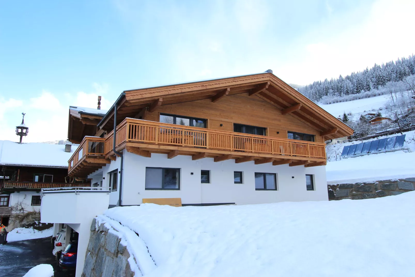Edith-Exterior winter