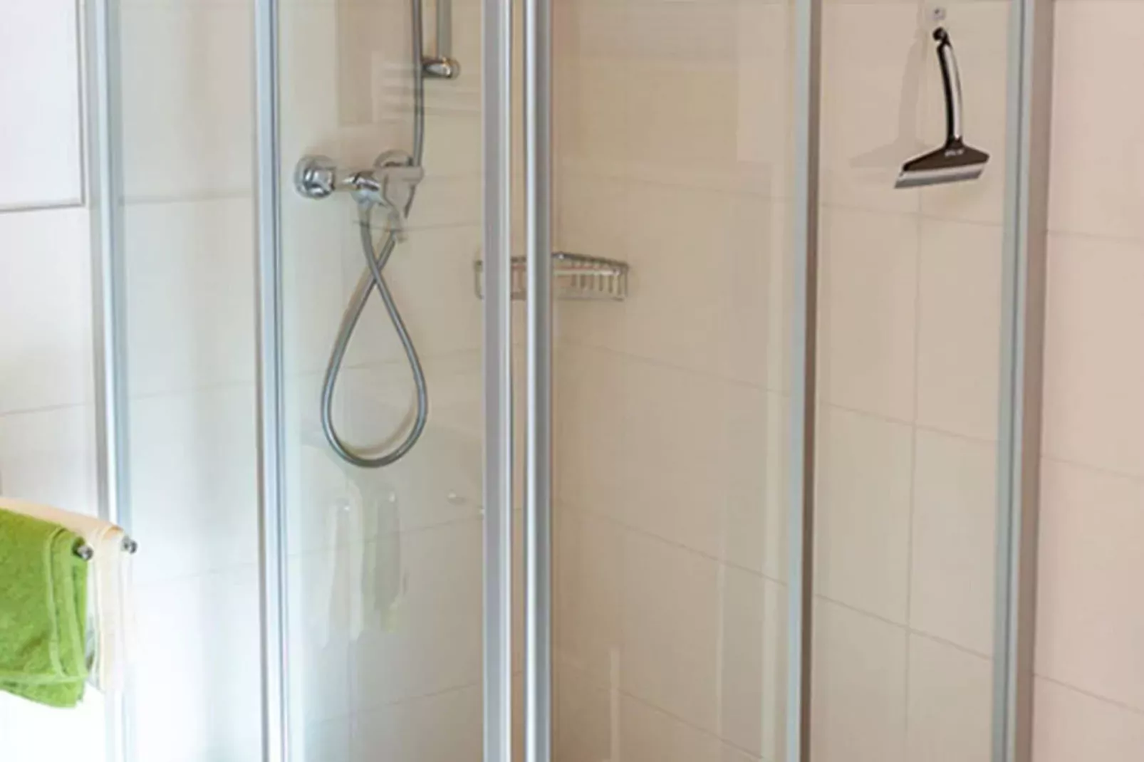 JUCHE FEWO - FAULKOGEL - Haus blau-Badezimmer