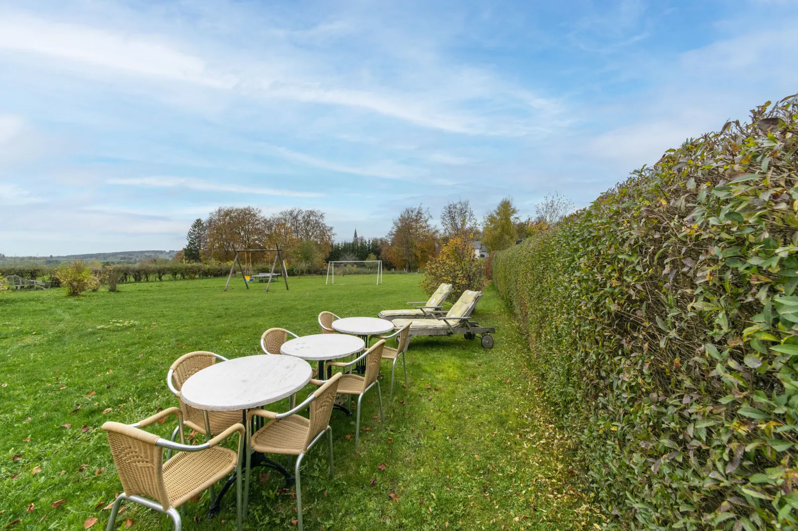 Haus Hunnenberg-View summer
