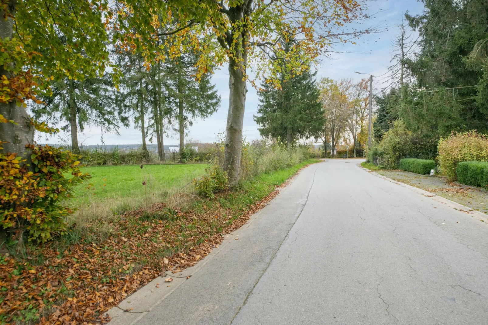Haus Hunnenberg-Areas summer 1km