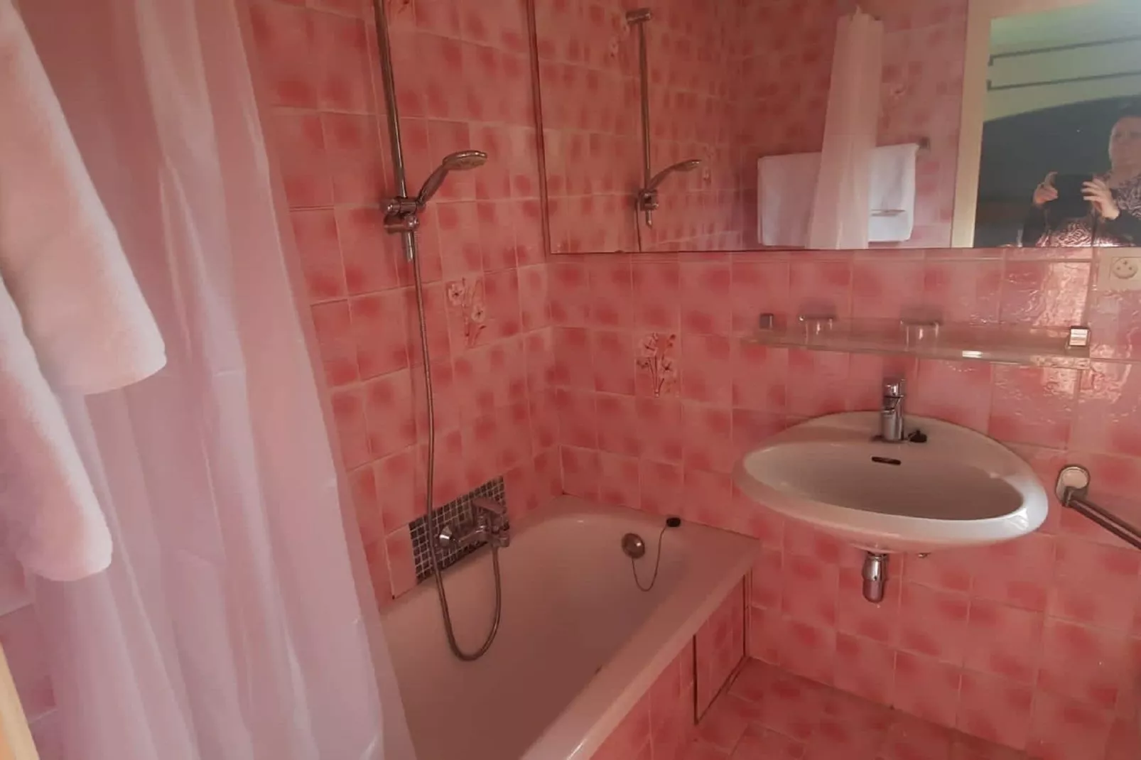 Domaine Le Ry d'Ave-Bathroom