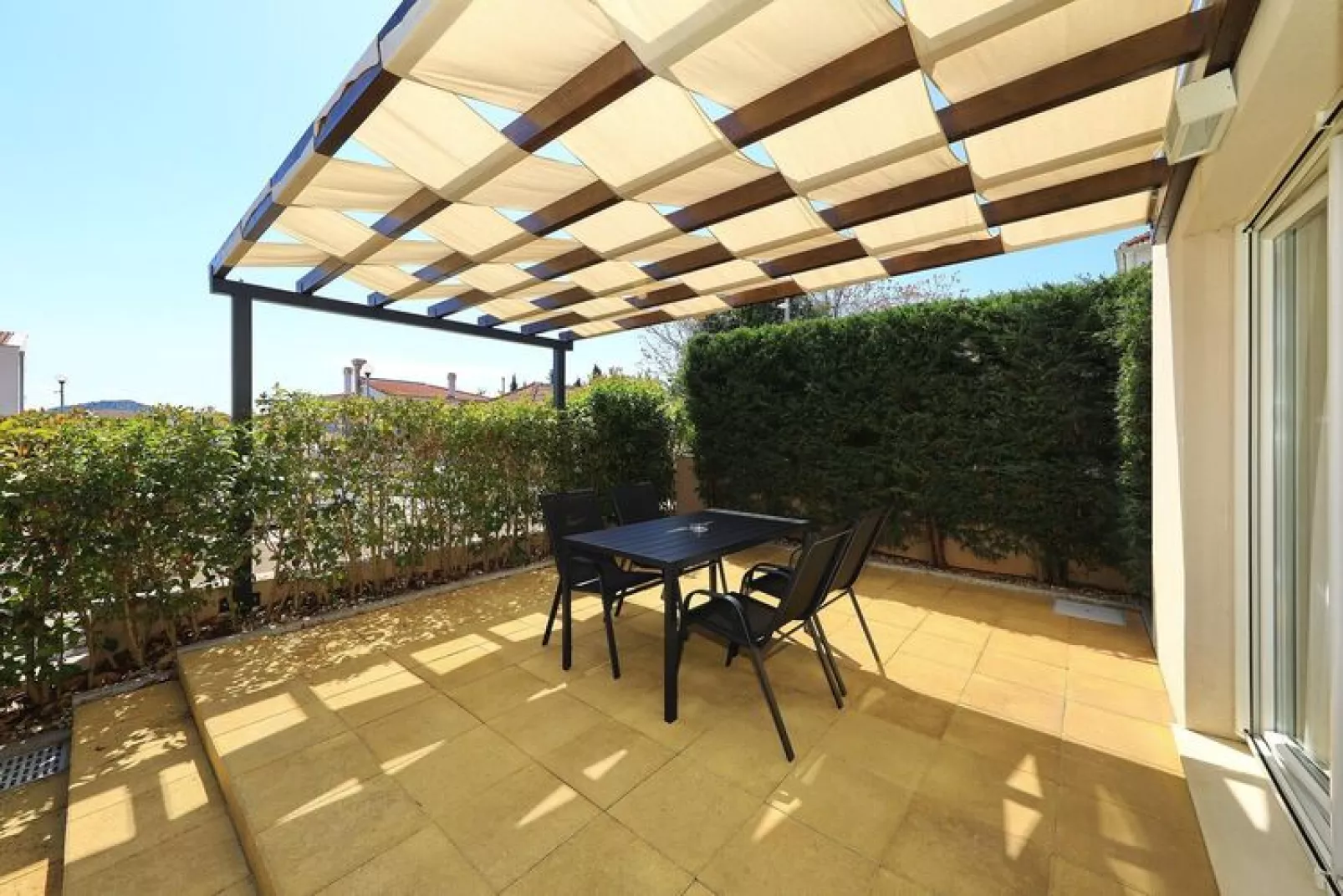 Holiday resort Vile Dalmacija Preko-2-Raum-App Classic 2&2 ca 30 qm für 4 Pers-Terrace balcony
