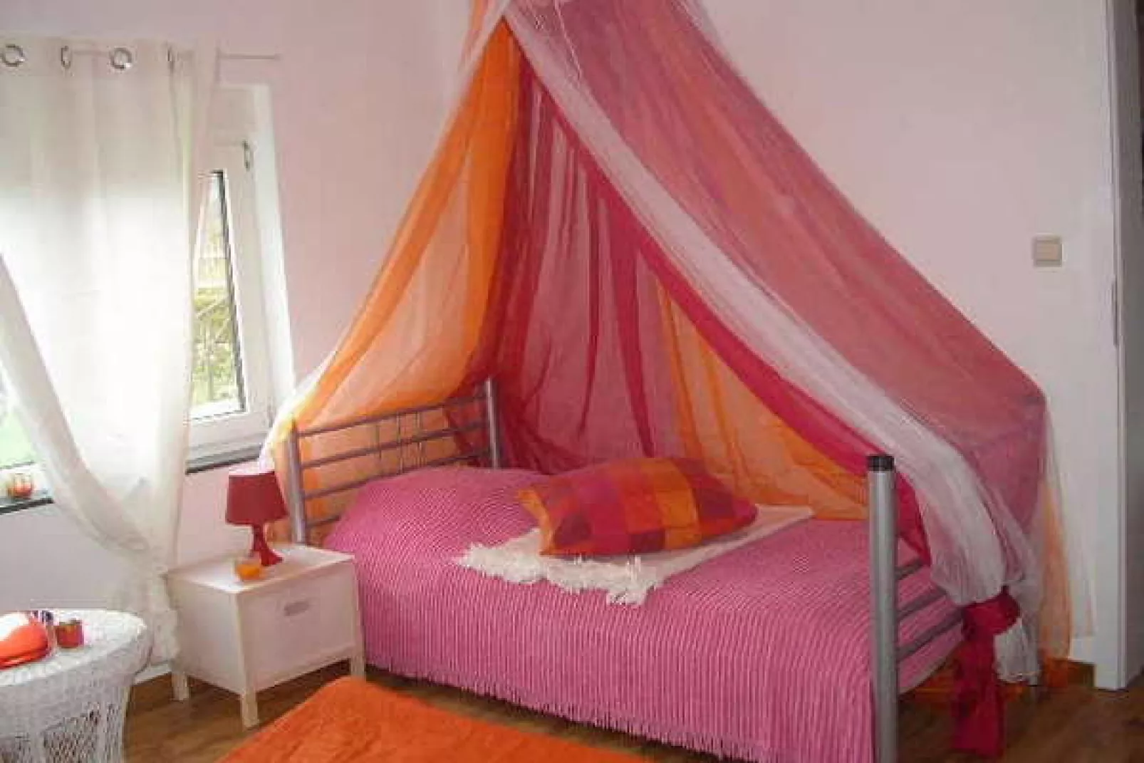 Le Chaly-Bedroom
