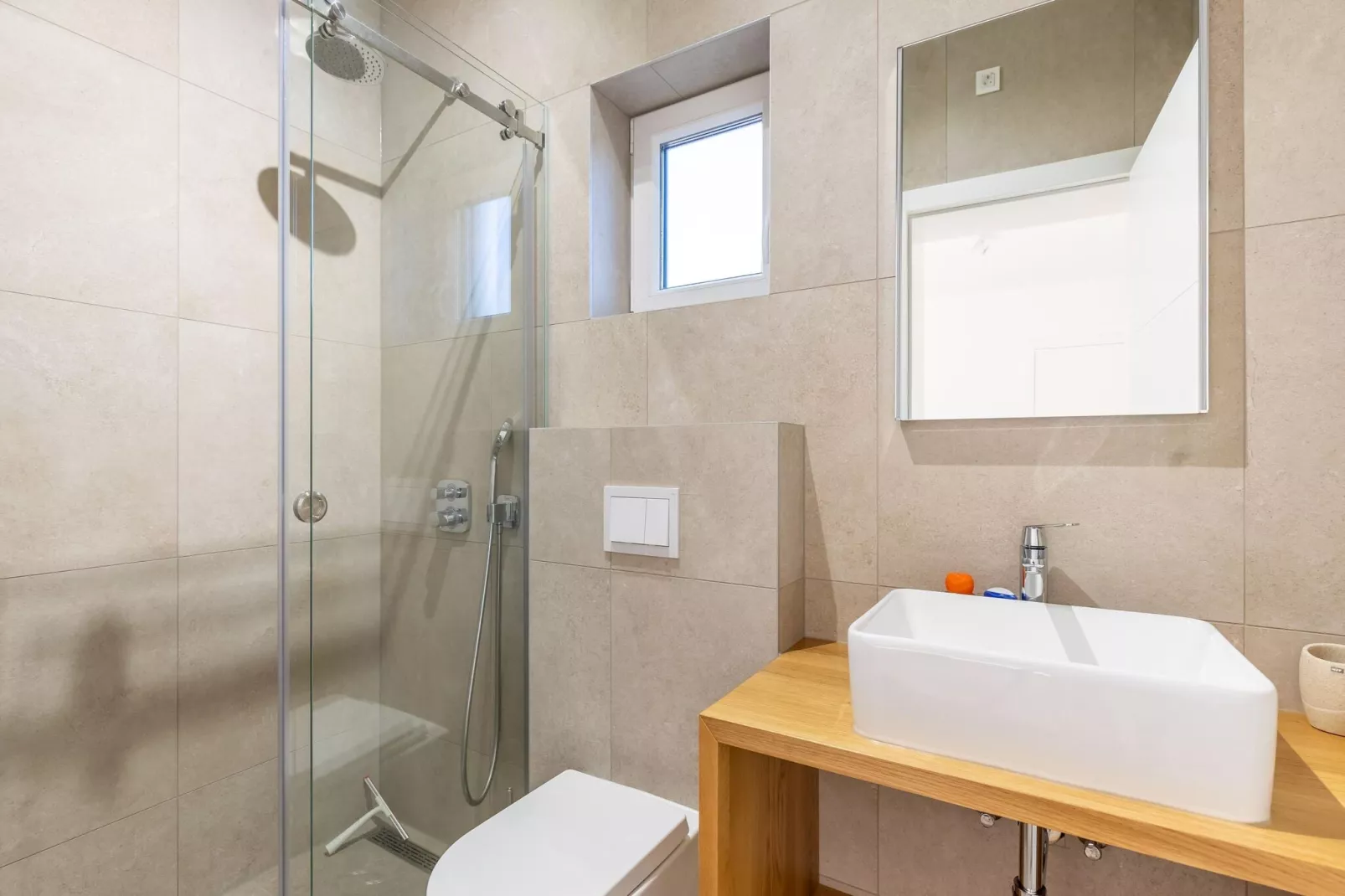 Holiday Home in Bilice with Pool - Bathroom
