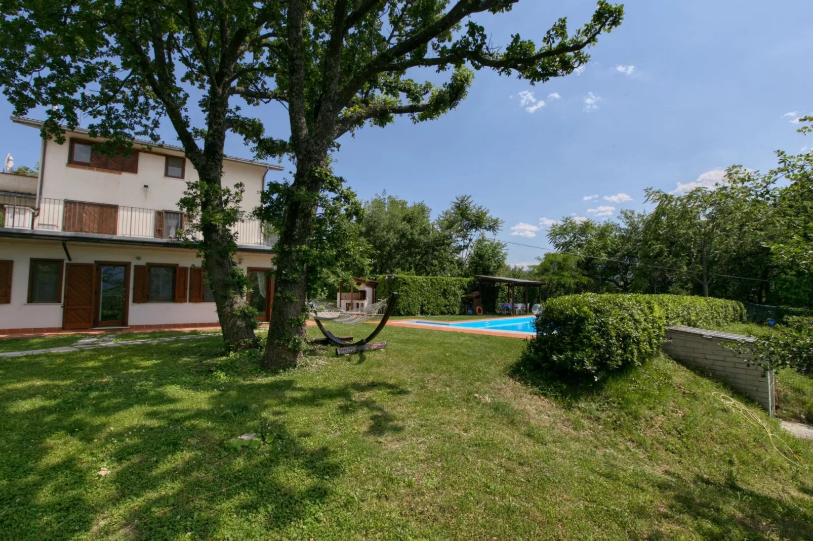 Villa Insieme-Gardens summer