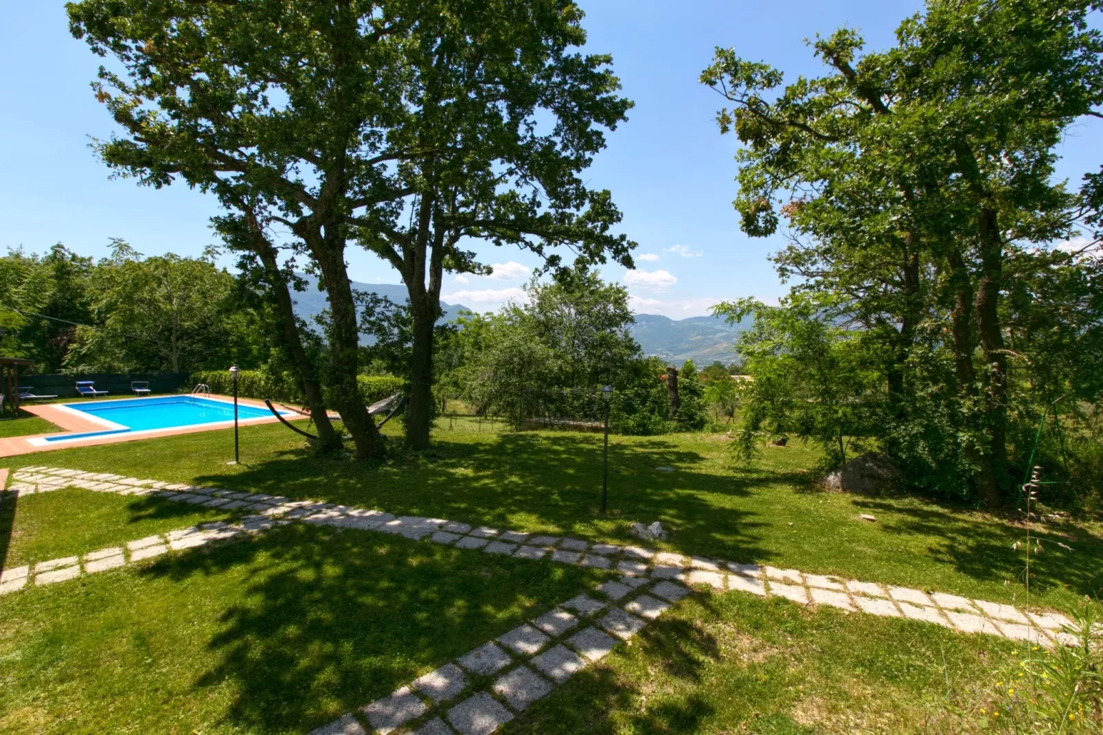 Villa Insieme-Gardens summer