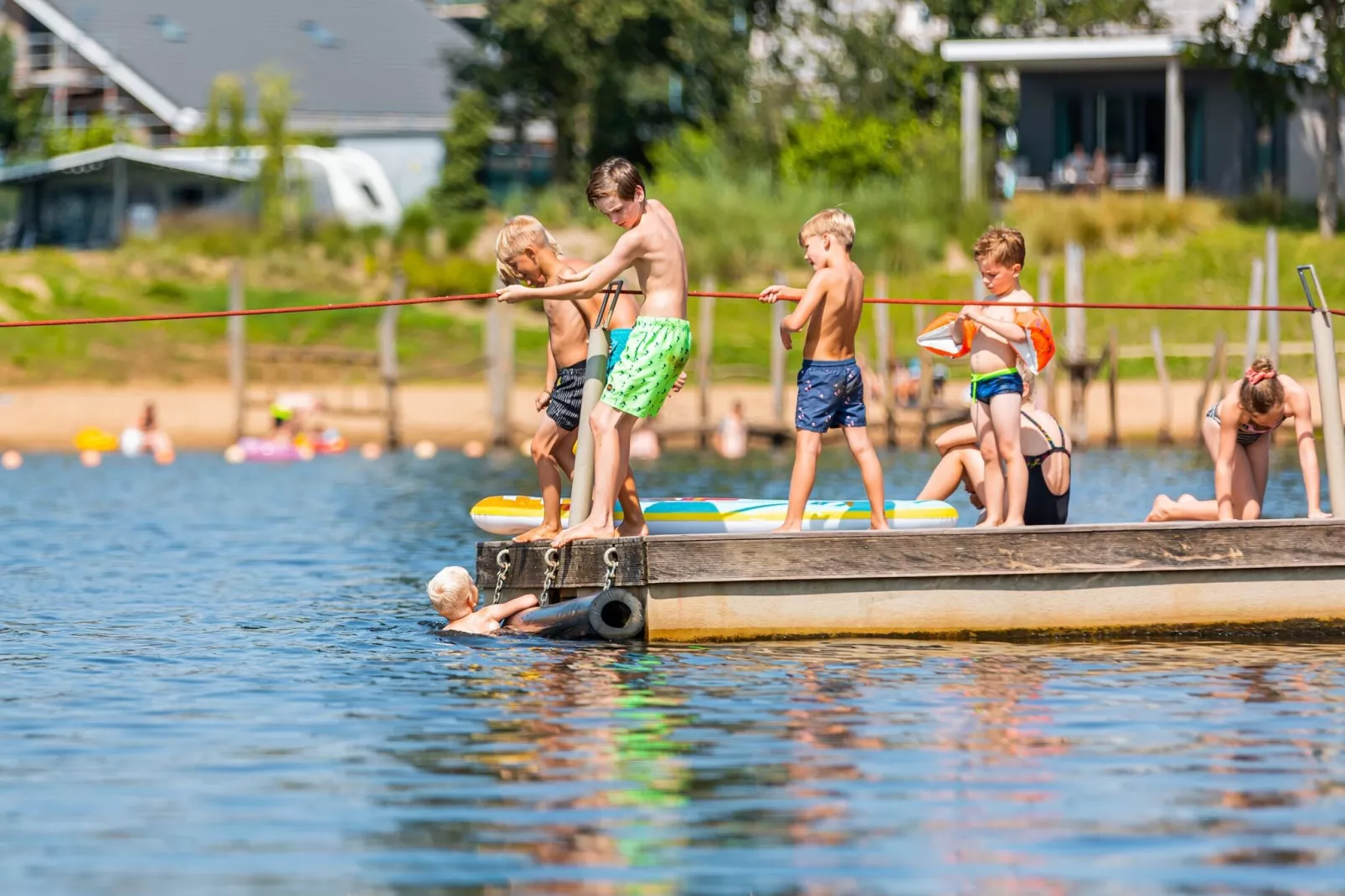 Vakantiepark Leukermeer 9-Park facilities